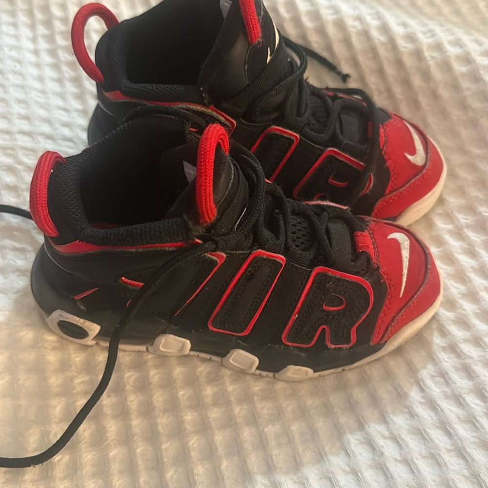 Nike kids air